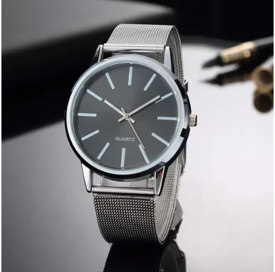 Luxurious Quartz Watch With Oversized Stainless Case - Image 7