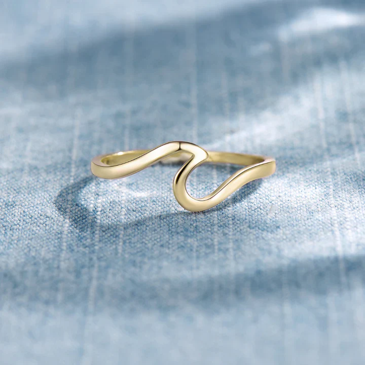 Gold Wave Ring - Image 5